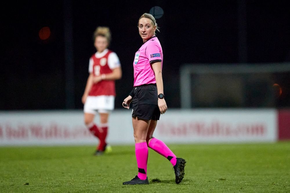 Alina Peșu o va arbitra pe Real Madrid în Champions League!_5