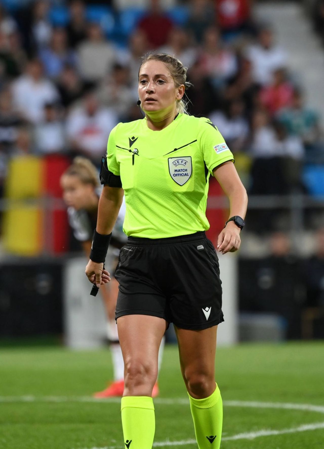 Alina Peșu o va arbitra pe Real Madrid în Champions League!_12