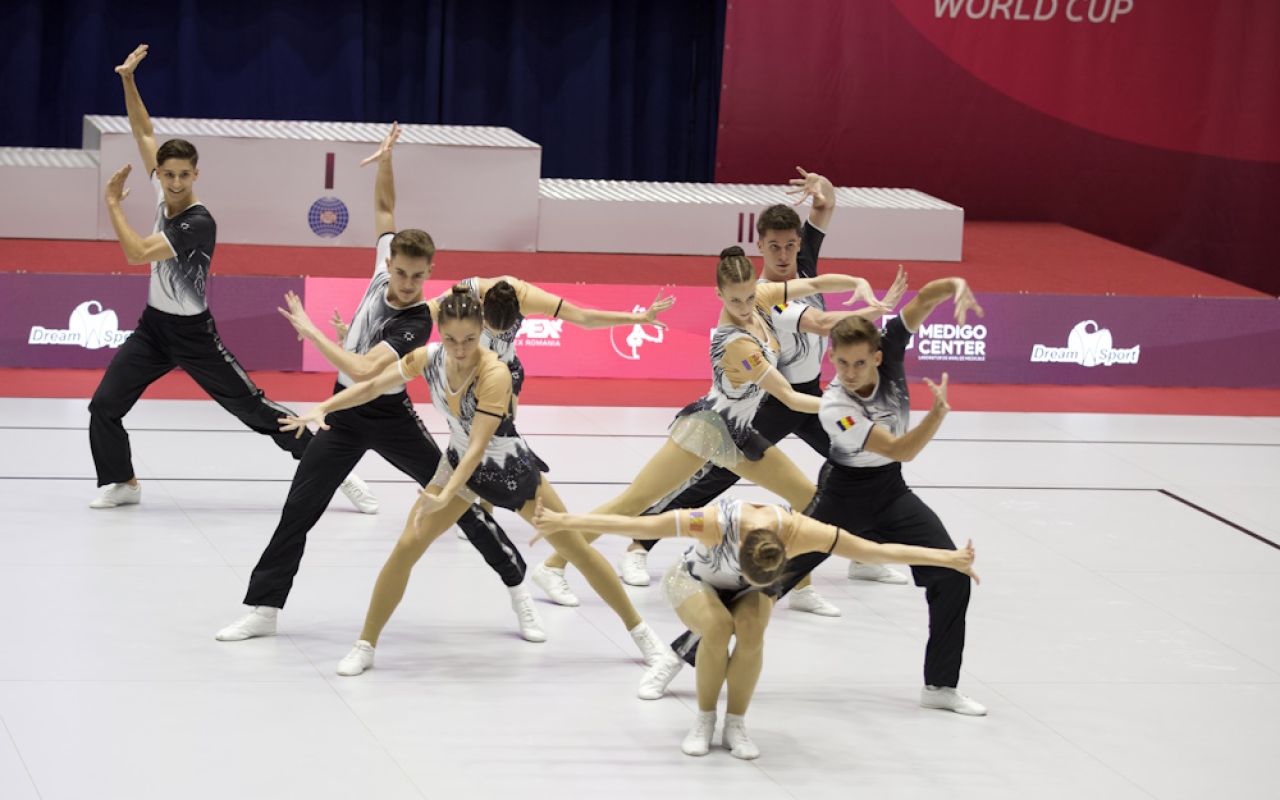 România, două medalii de aur la Cupa Mondială de gimnastică aerobică de la București_1