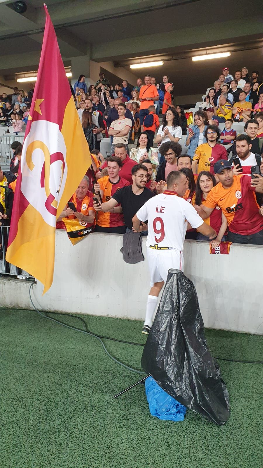 Meserie de la Adi Ilie. 