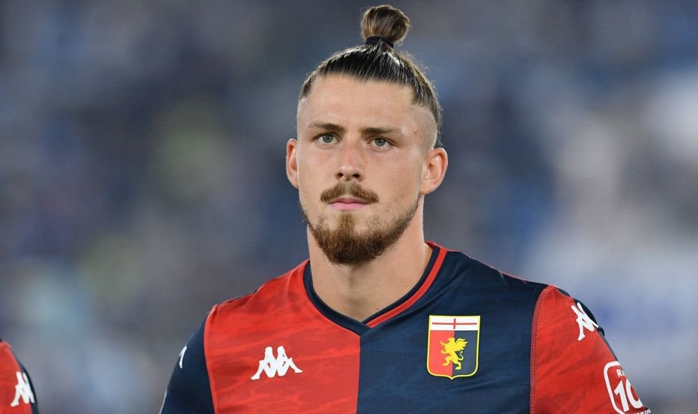 Răsturnare de situație! Ce se &icirc;nt&acirc;mplă cu Radu Drăgușin, dorit de AS Roma
