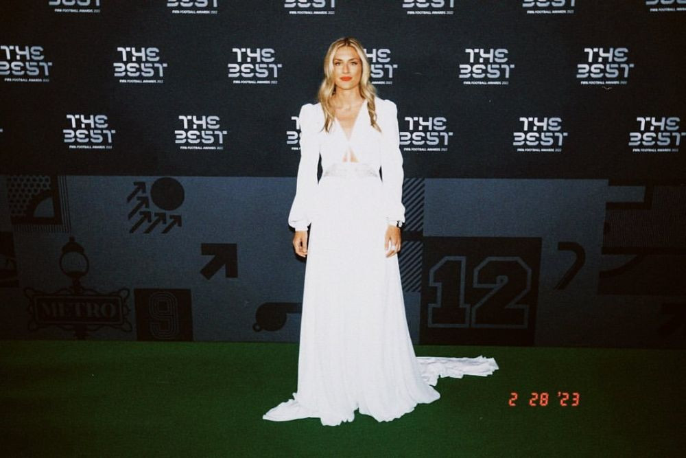 Alexia Putellas de la Barcelona, Messi în rochie_7