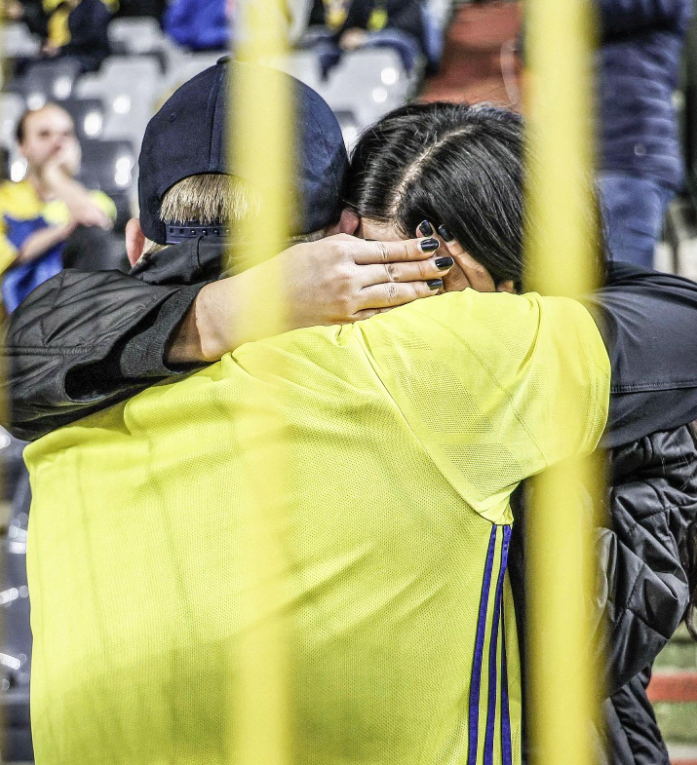 Tragedie în fotbal! Suporteri împușcați înainte de Suedia - Belgia | Echipele nu vor să mai intre pe teren, suporterii nu pot părăsi stadionul_4