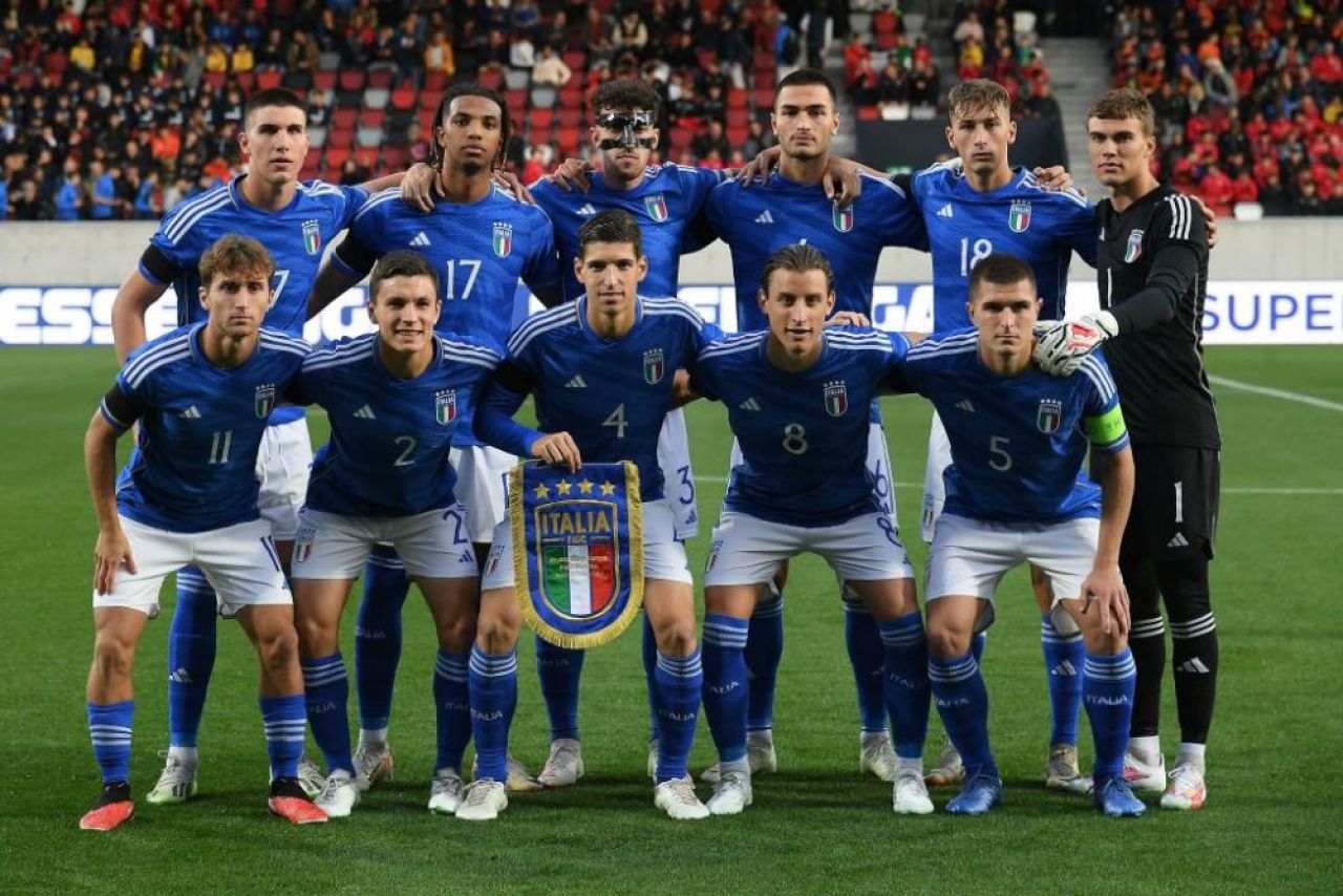 O altă națională a Italiei, zguduită de scandal, după cel al pariurilor. Un jucător i-a dat un pumn în față unui coleg_13
