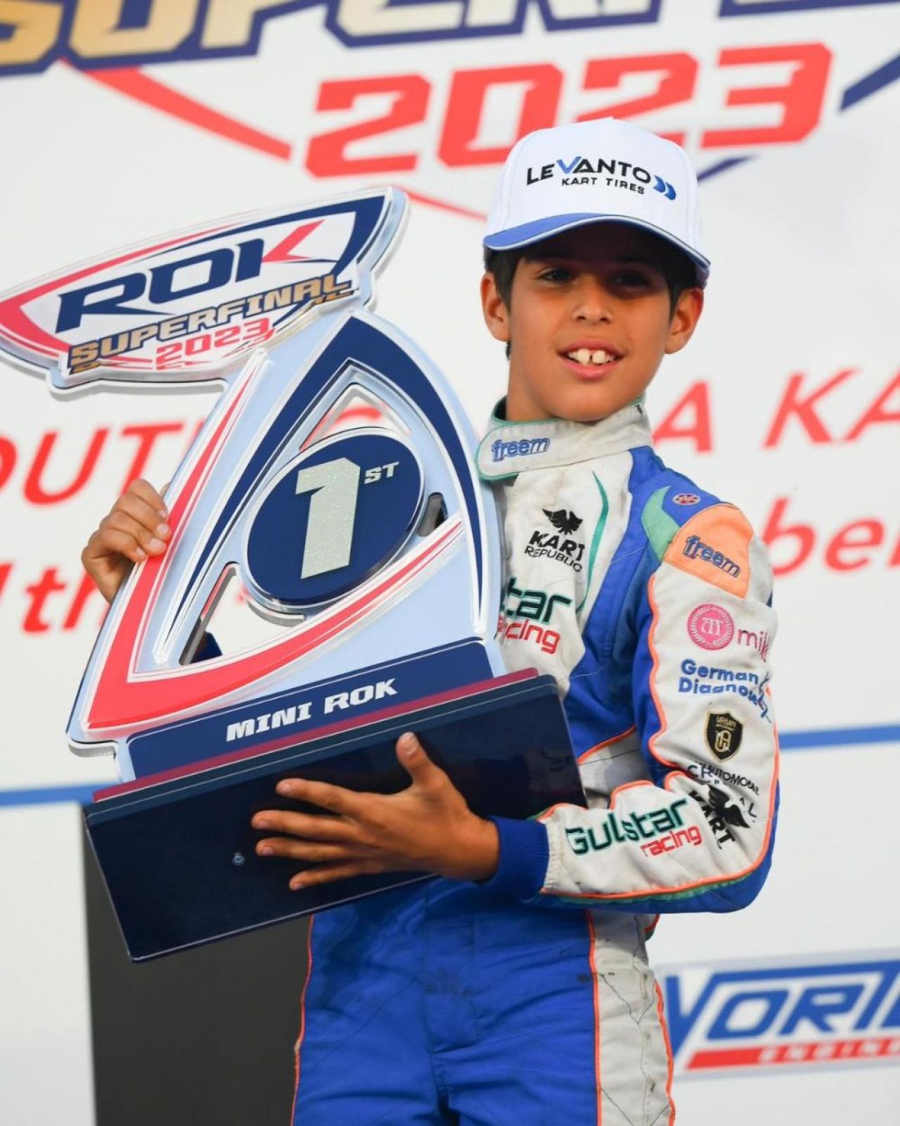 Doi români, campioni mondiali în motorsport _3