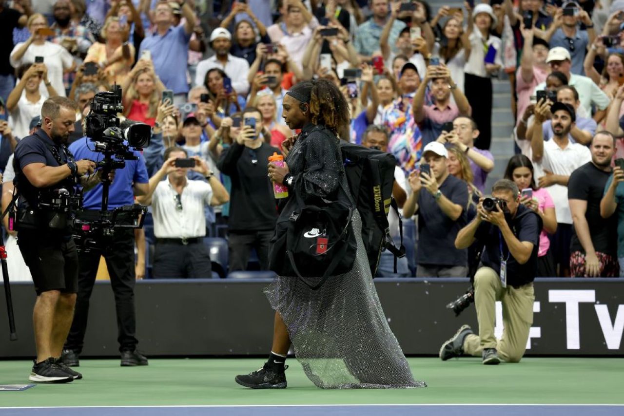 Serena Williams va scrie două cărți despre viața sa pe teren și în afara lui_24
