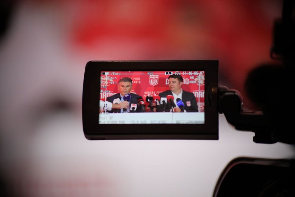 Lupescu s-a întors la Dinamo, dar deocamdată doar pentru două luni! Va pune în aplicare ce a învățat la UEFA și în Arabia Saudită_10
