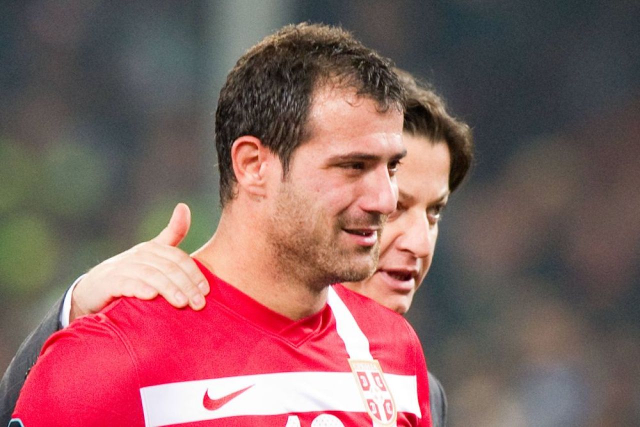 Cine e singurul fotbalist care a jucat la CM cu 3 naționale diferite: a câștigat Champions League cu Cristi Chivu și acum e antrenor în Ungaria_7