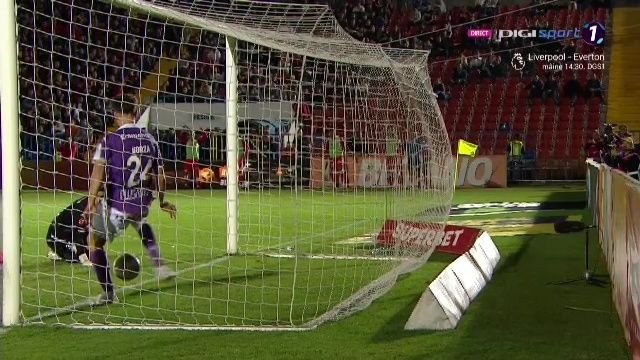 A fost sau n-a fost? Fază la limită în UTA - Rapid_3