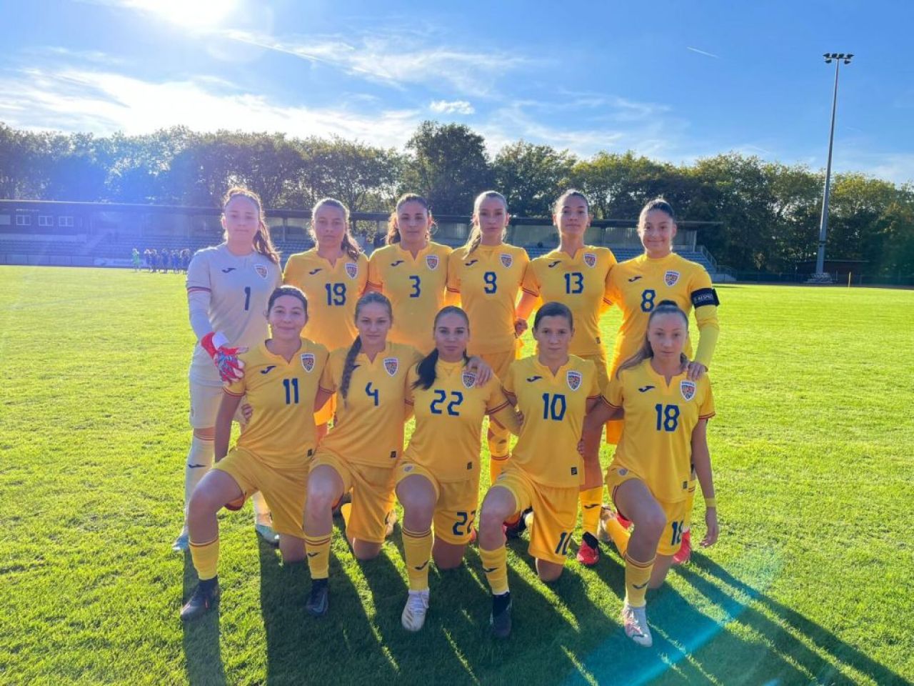 După 0-8 cu Austria, naționala U17 a scăpat ceva mai ieftin cu Germania! Cum arată selecționera Nina Anca_18