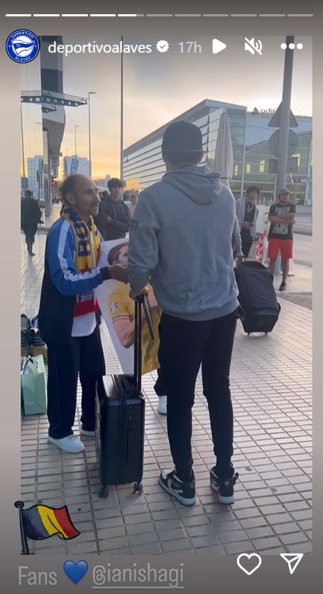 Ianis Hagi, asaltat de fani în Spania_8