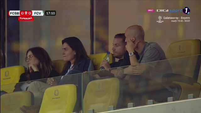 VIP-urile serii! Alex Chipciu & Vlad Chiricheș, în lojă pe Arena Națională!_11