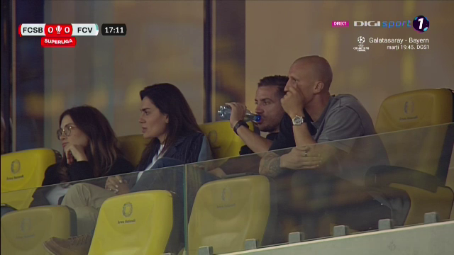 VIP-urile serii! Alex Chipciu & Vlad Chiricheș, în lojă pe Arena Națională!_24