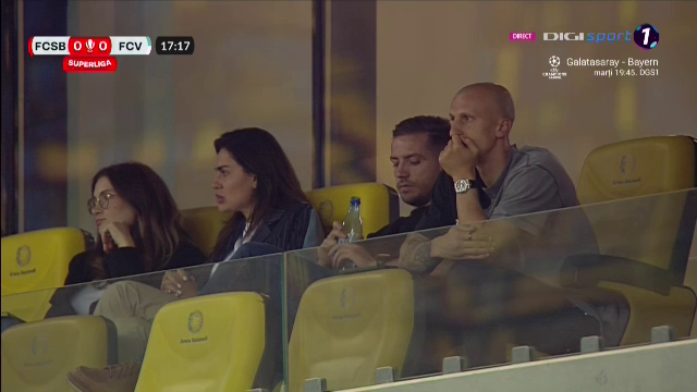 VIP-urile serii! Alex Chipciu & Vlad Chiricheș, în lojă pe Arena Națională!_37