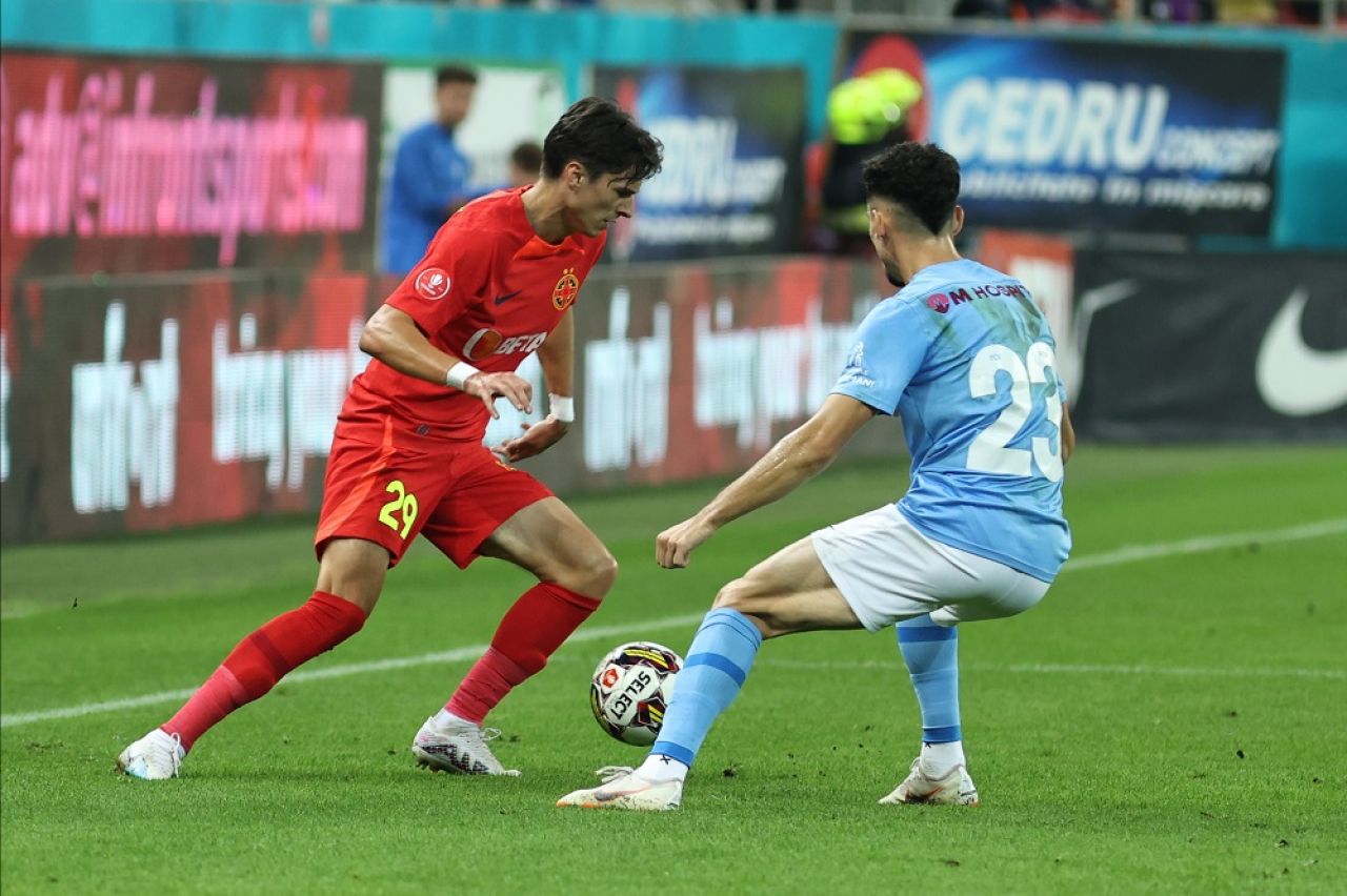 Dorin Rotariu, scos la pauză în FCSB - FC Voluntari! Cine a intrat în locul său_4