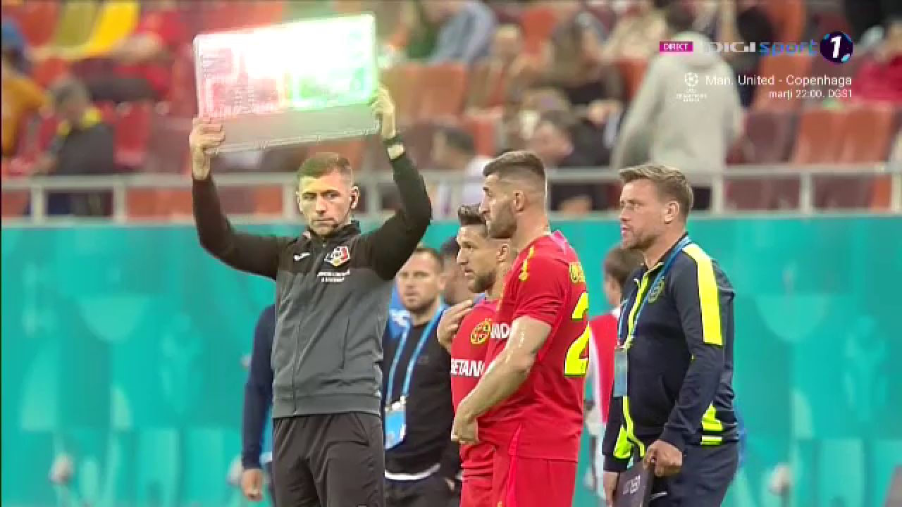 Dorin Rotariu, scos la pauză în FCSB - FC Voluntari! Cine a intrat în locul său_11