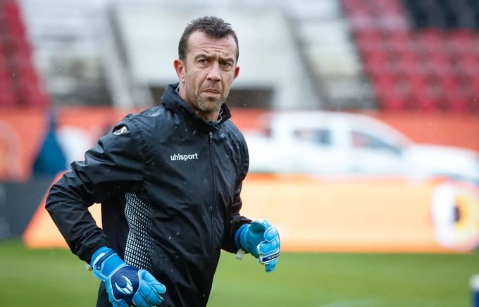 A jucat la naționala Bulgariei alături de Hristo Stoichkov și la 47 de ani continuă să evolueze cu succes &icirc;n prima ligă!