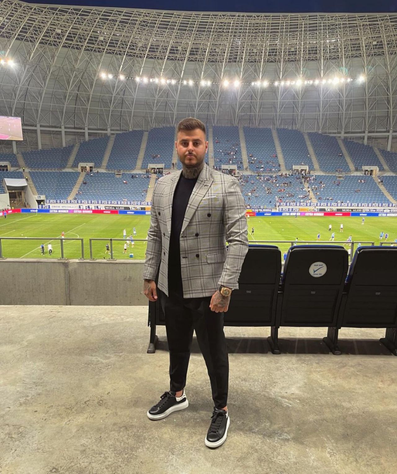Adrian Mititelu Jr. urlă ca din gură de șarpe: