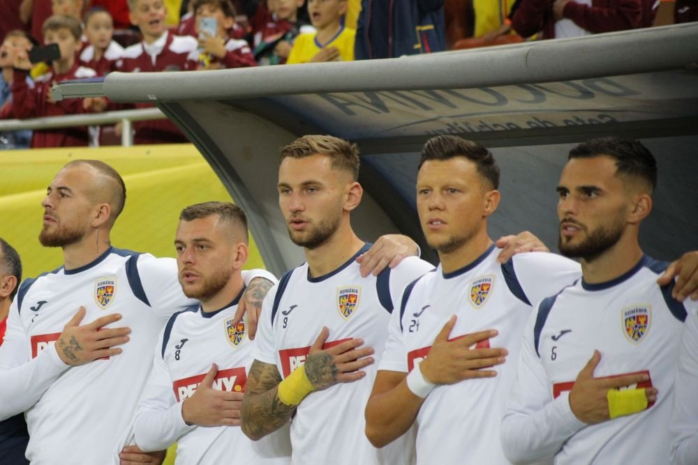 Colegii lui Drăgușin, amuzați de scandalul în care fotbalistul a fost atras nevinovat: 