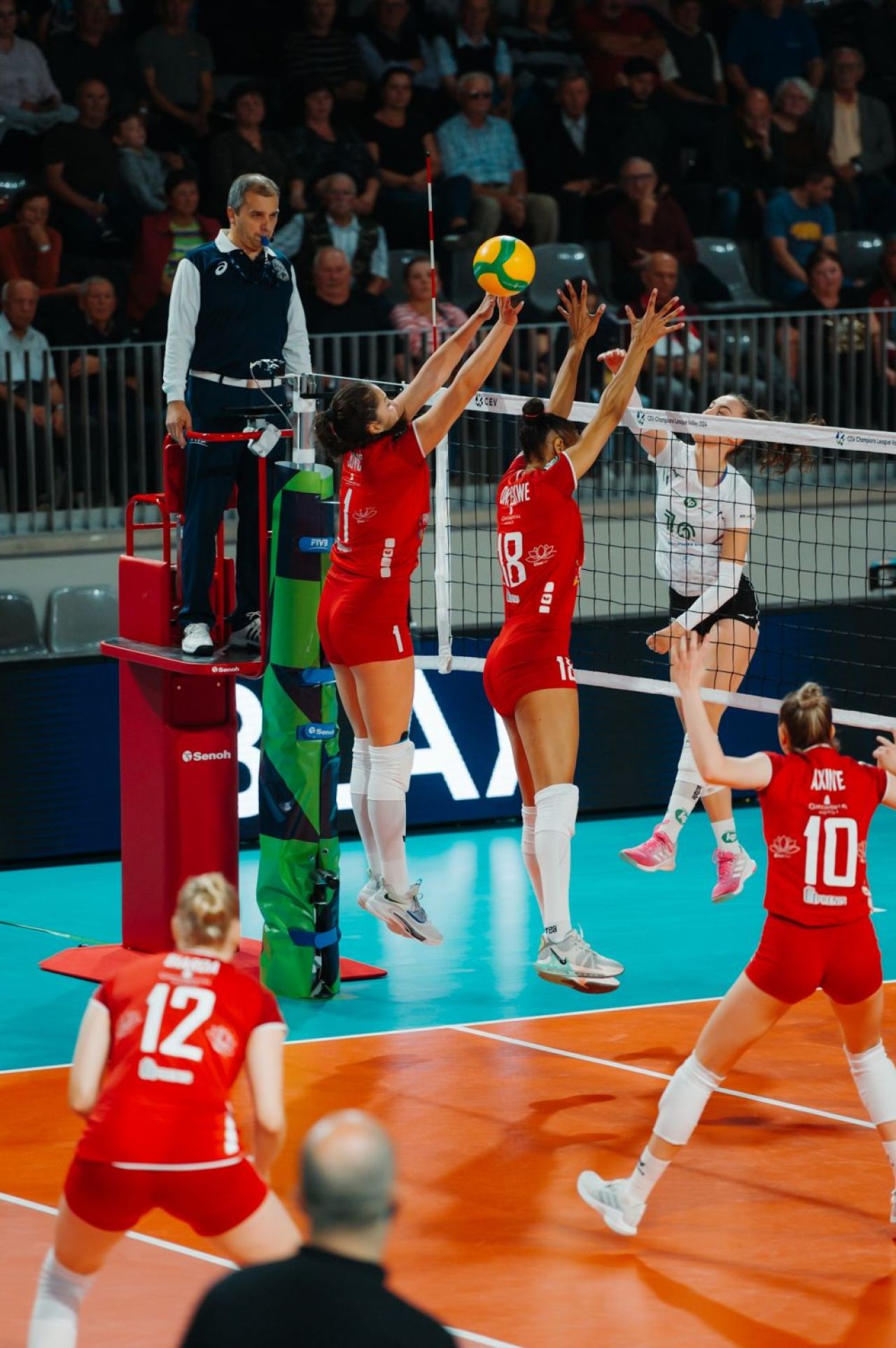 Volei Alba Blaj s-a calificat în grupele Champions League! Victorie dramatică în turneul de calificare_5