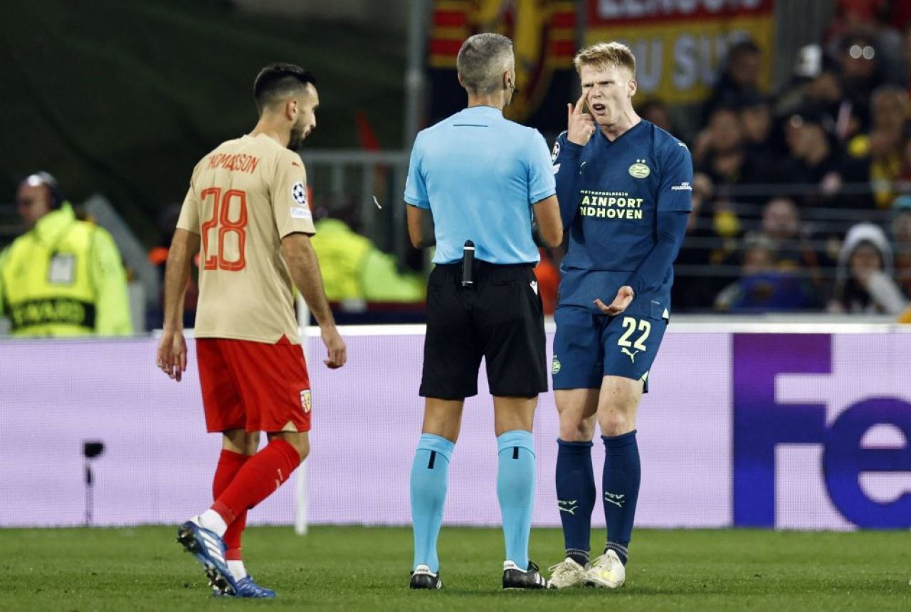 Radu Petrescu, făcut praf după ce a arbitrat în grupele Champions League! Criticile și reproșurile aduse centralului român_1
