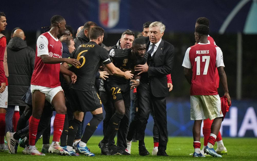 Scandal după Braga - Real &icirc;ntre Rudiger și un antrenor: A fost nevoie să-l țină 10 oameni!
