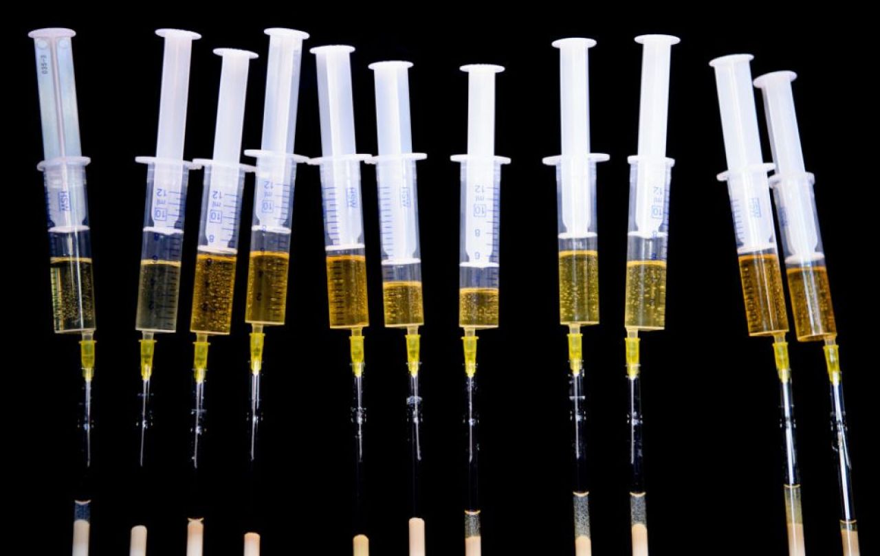 Primul caz de doping virtual! Un ciclist italian a fost suspendat după ce a concurat din propriul garaj_2
