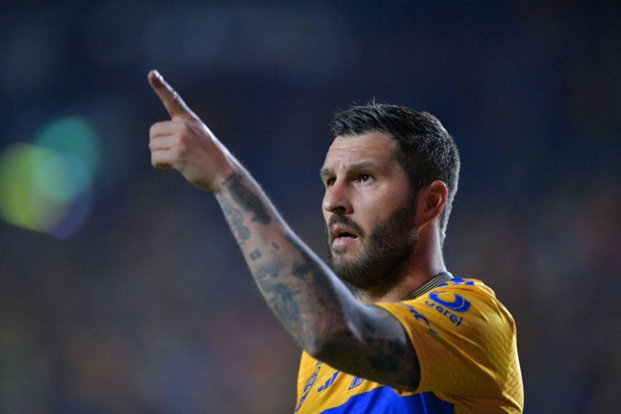 E gitan, a jucat pentru Franța, e legendă în Mexic și a anunțat că se retrage din fotbal la 39 de ani!_6