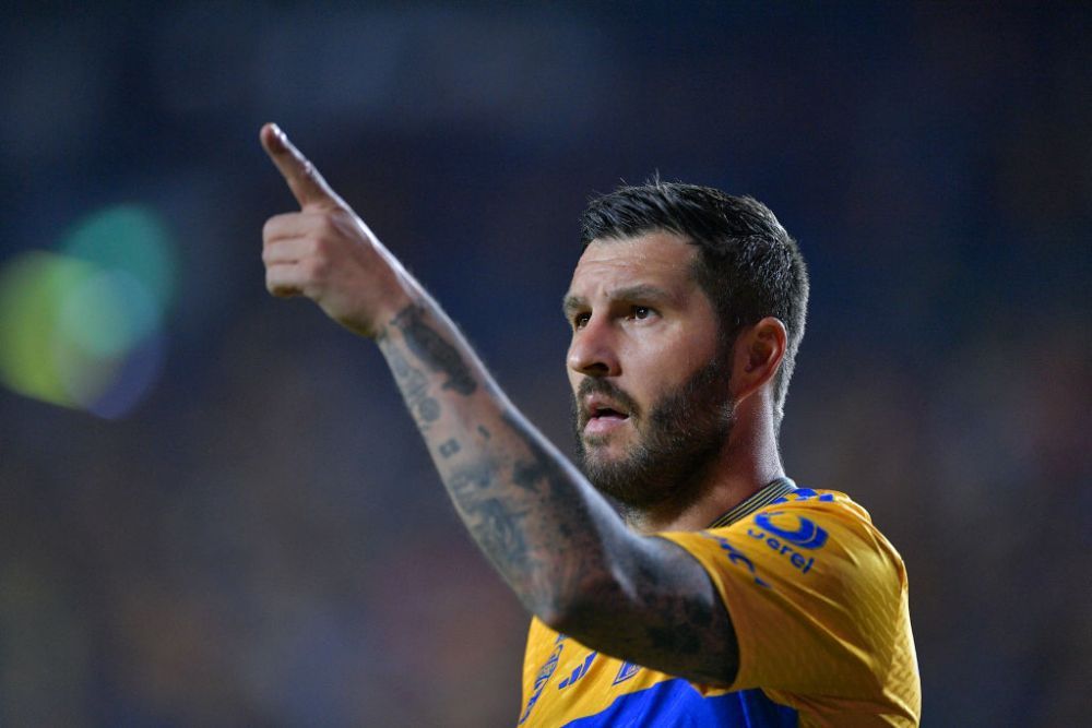 E gitan, a jucat pentru Franța, e legendă în Mexic și a anunțat că se retrage din fotbal la 39 de ani!_6