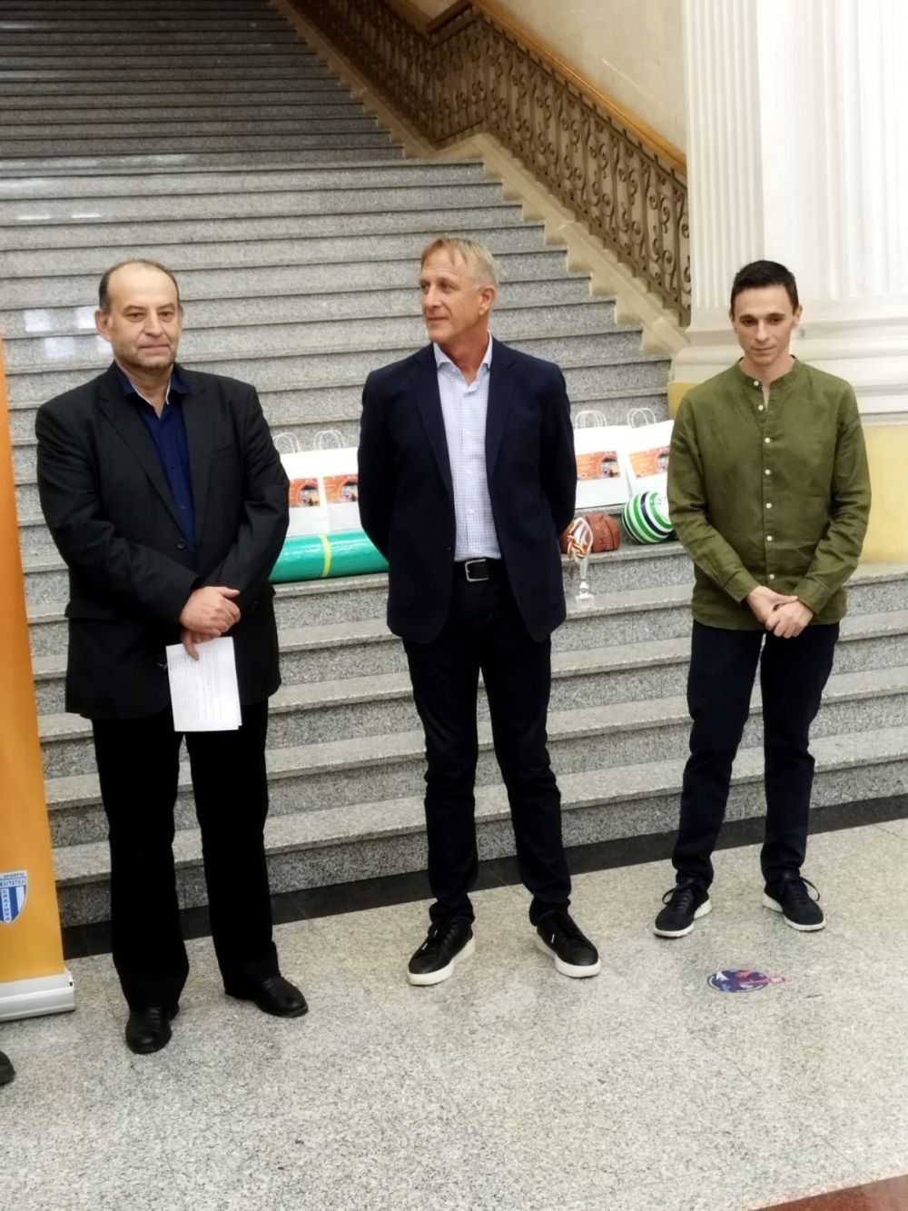 Student Innovation Day! Universitatea din Craiova a organizat un eveniment și l-a invitat pe Emil Săndoi.
