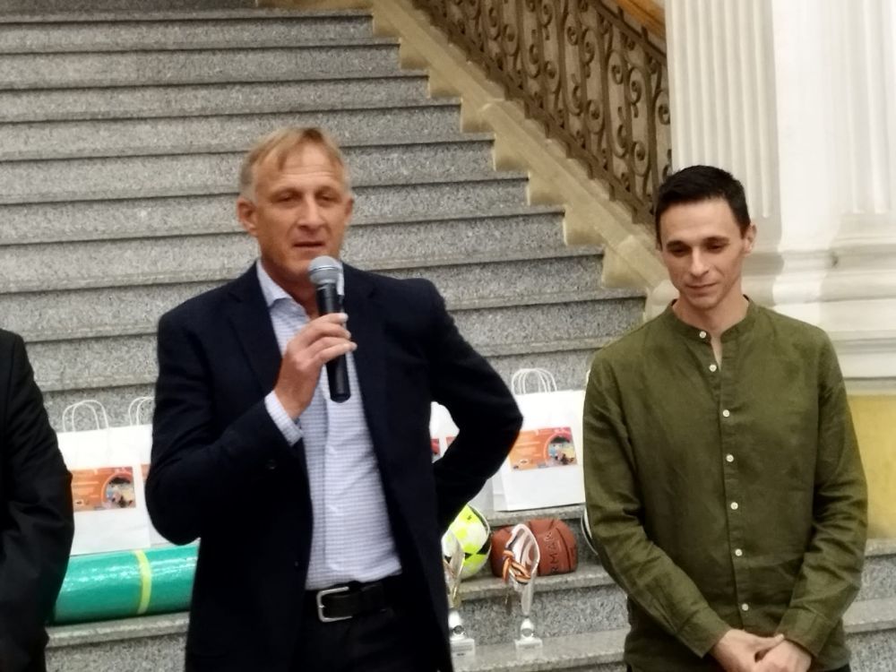 Student Innovation Day! Universitatea din Craiova a organizat un eveniment și l-a invitat pe Emil Săndoi.