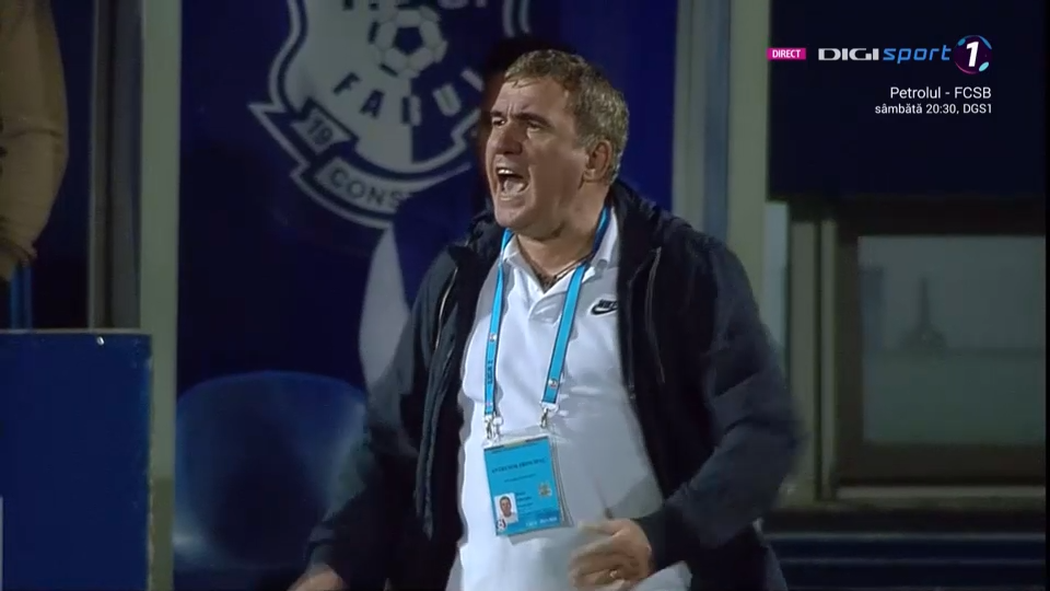 Reacția nervoasă a lui Gică Hagi după primul gol marcat de UTA Arad. Nu s-a mai abținut și a țipat la un jucător_9
