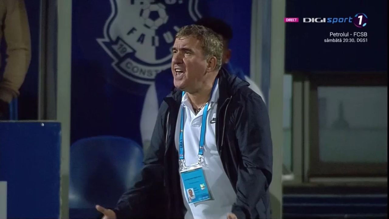 Reacția nervoasă a lui Gică Hagi după primul gol marcat de UTA Arad. Nu s-a mai abținut și a țipat la un jucător_10
