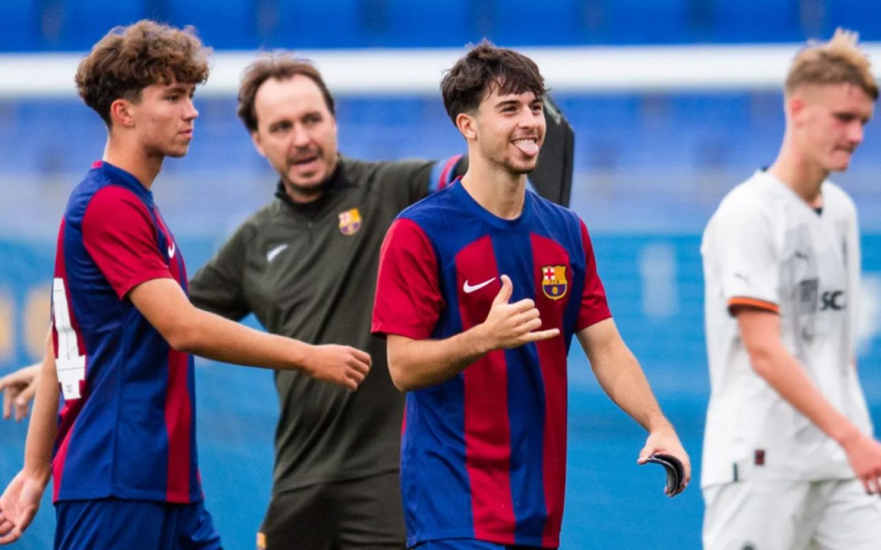 Un român, pe urmele lui Lamine Yamal și Marc Guiu! La 16 ani, Leo Saca a debutat pentru FC Barcelona în UEFA Youth League_2