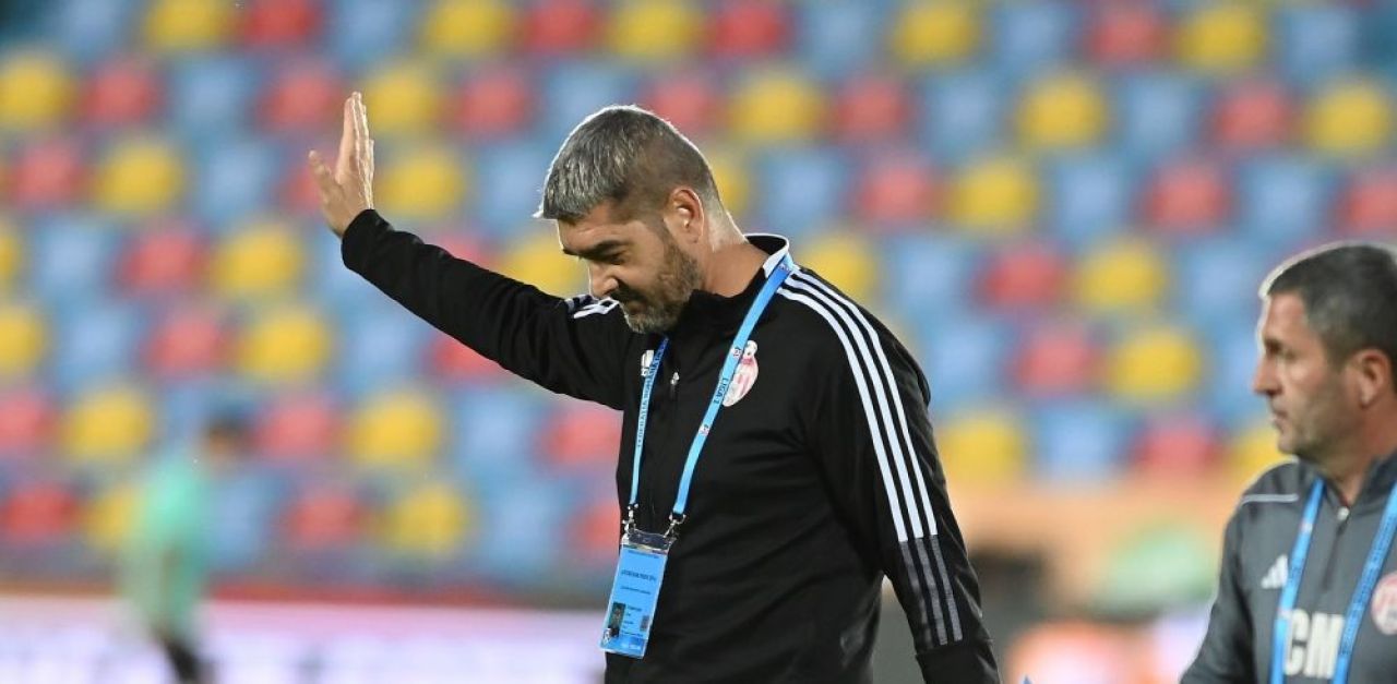 „Și dacă marca, îl schimbam!” Cosmin Matei, umilit în Cupă: de ce l-a scos Ciobotariu în minutul 14 la Hunedoara_17