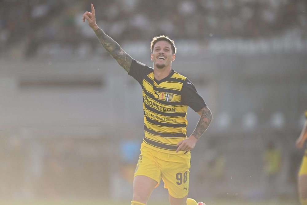 ParMAN! Dennis Man, 'dublă' pentru Parma și gol în două meciuri consecutive! Cum a înscris _2