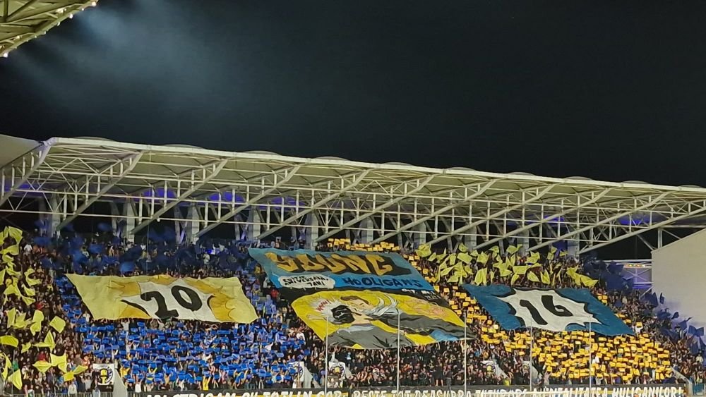 Spectacol la Ploiești! Fanii Petrolului au pregătit coregrafie specială pentru meciul cu FCSB _3