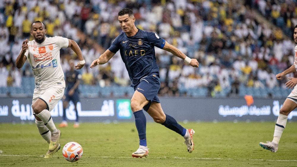 Staruri mondiale, stadioane goale: liga din Arabia Saudită are mai puțini spectatori decât cluburi obscure din Europa_5
