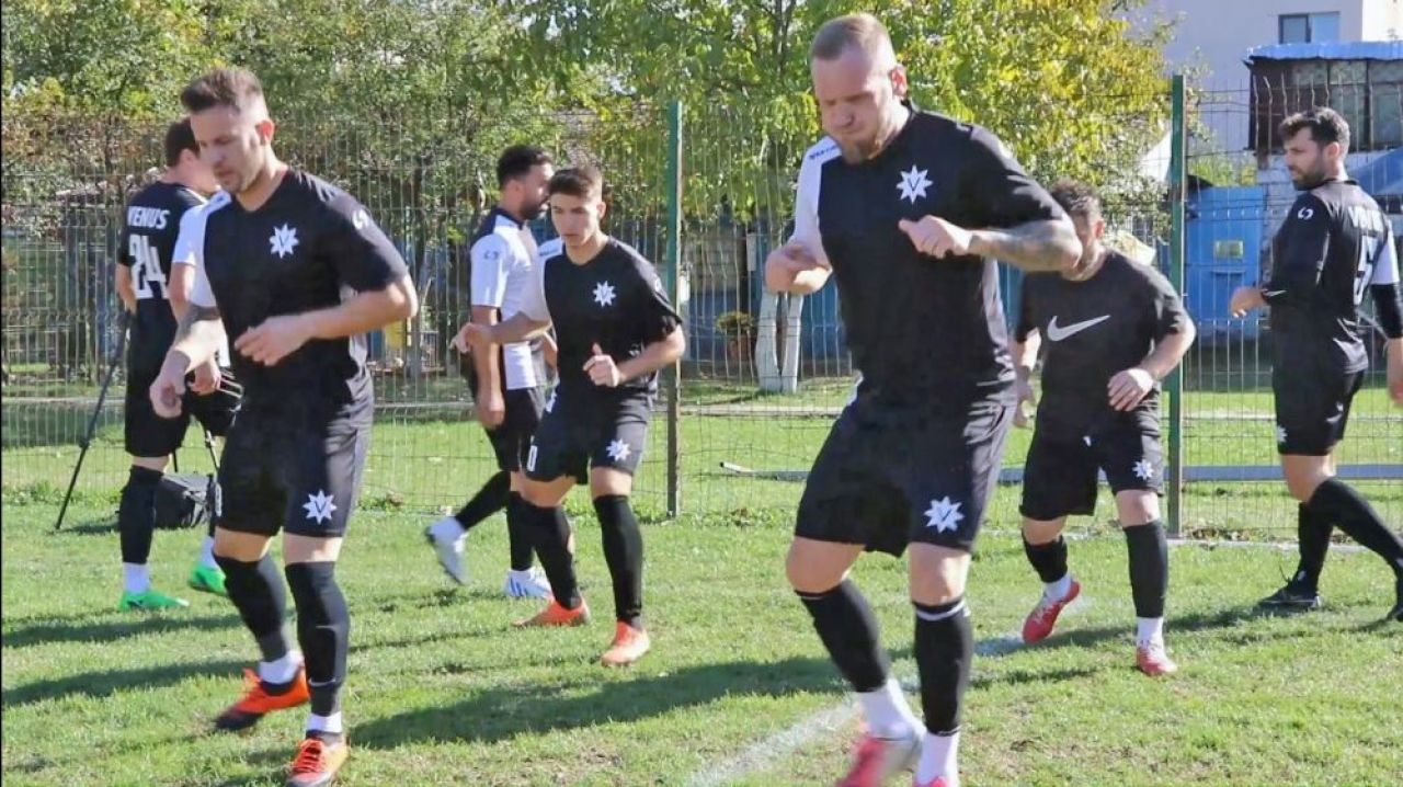 Mai avem un singur club de fotbal care joacă în competițiile europene.