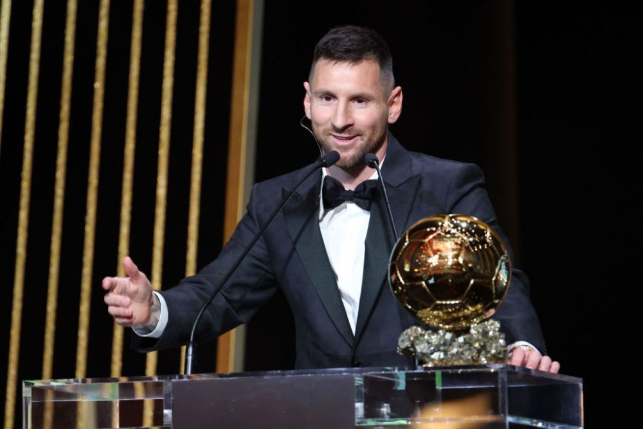 Atunci vs. Acum | Balonul de Aur se confundă cu Lionel Messi, în ultimii 14 ani. Imagini de colecție cu starul argentinian_16
