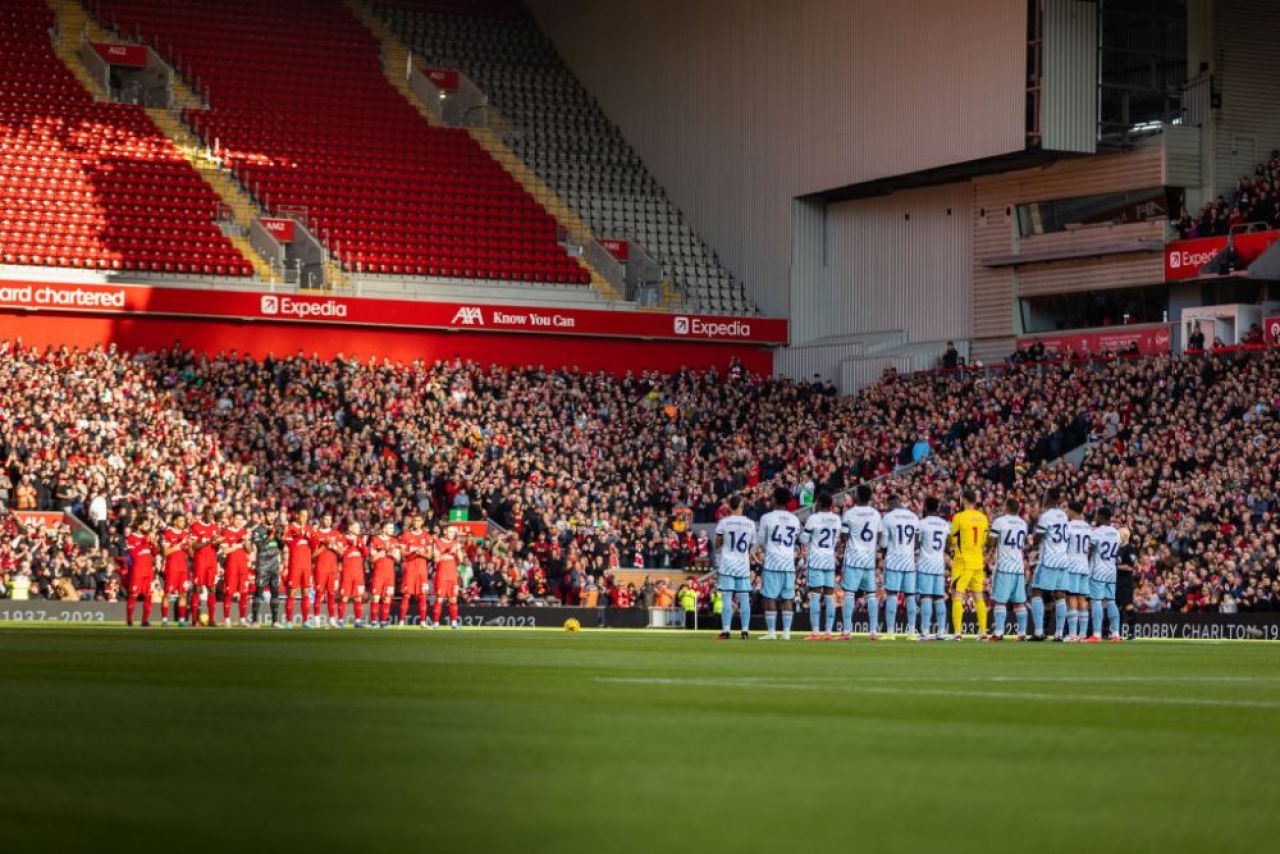 Liverpool l-a descoperit pe