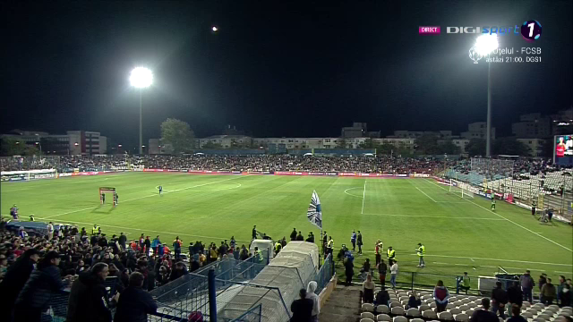 Scenografie inedită pregătită de gălățeni pentru Dorinel Munteanu, la Oțelul - FCSB_18