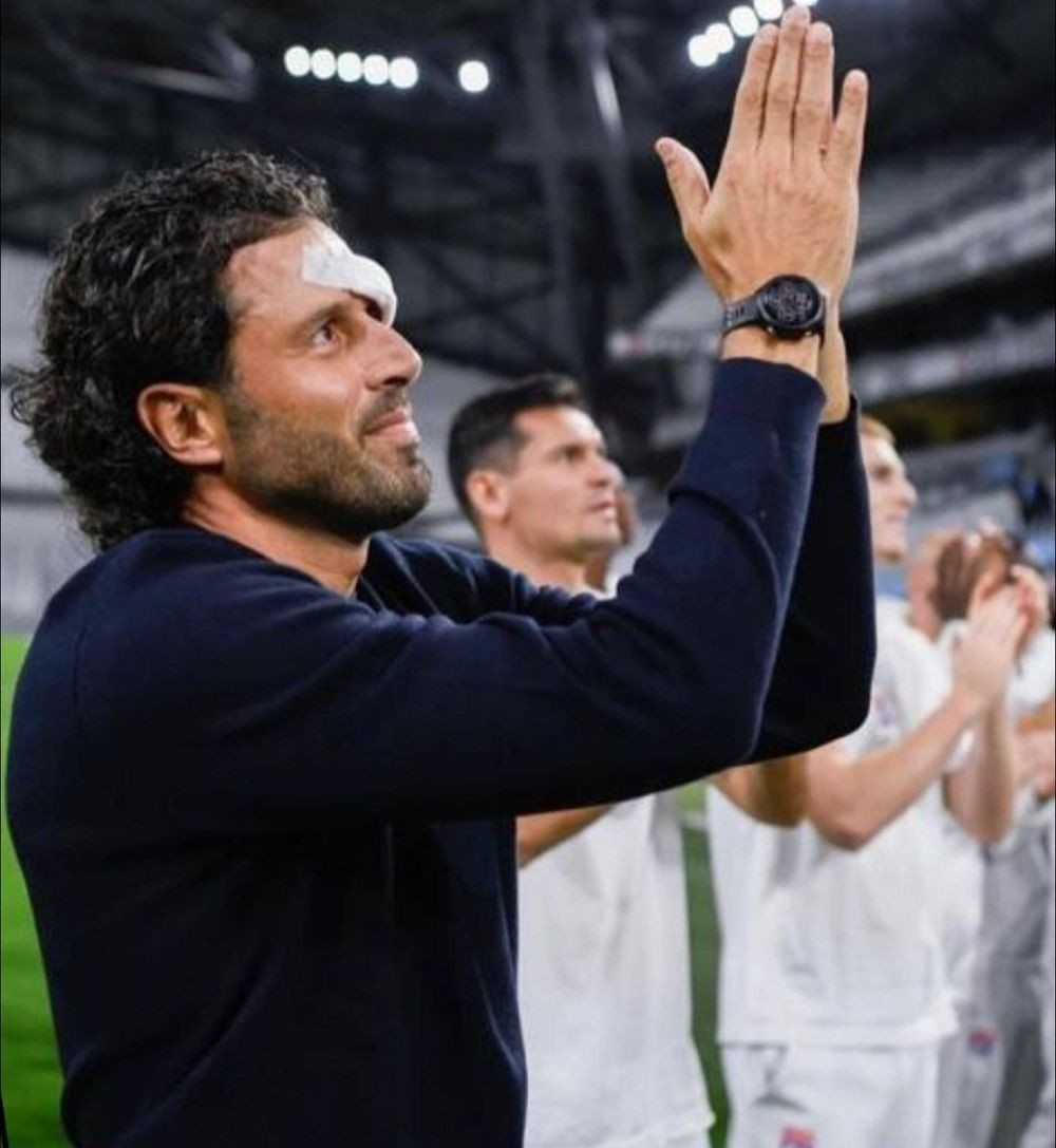 Mesajul special al lui Fabio Grosso, după ce a fost rănit grav &icirc;n urma atacului fanilor lui OM asupra autocarului lui Lyon