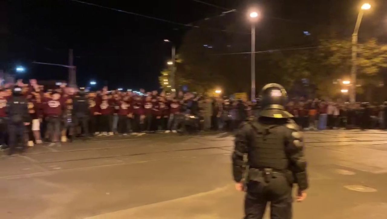 Suporterii Rapidului s-au strâns în Ghencea! Atmosferă nebună înainte de meciul cu CSA Steaua_33