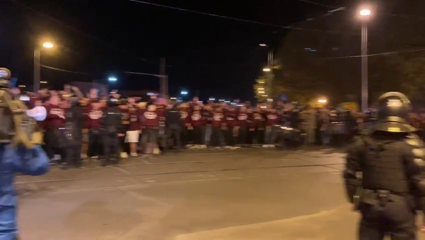 Suporterii Rapidului s-au strâns în Ghencea! Atmosferă nebună înainte de meciul cu CSA Steaua_36