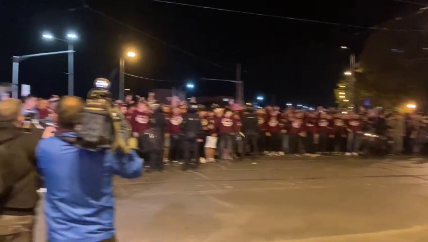 Suporterii Rapidului s-au strâns în Ghencea! Atmosferă nebună înainte de meciul cu CSA Steaua_39