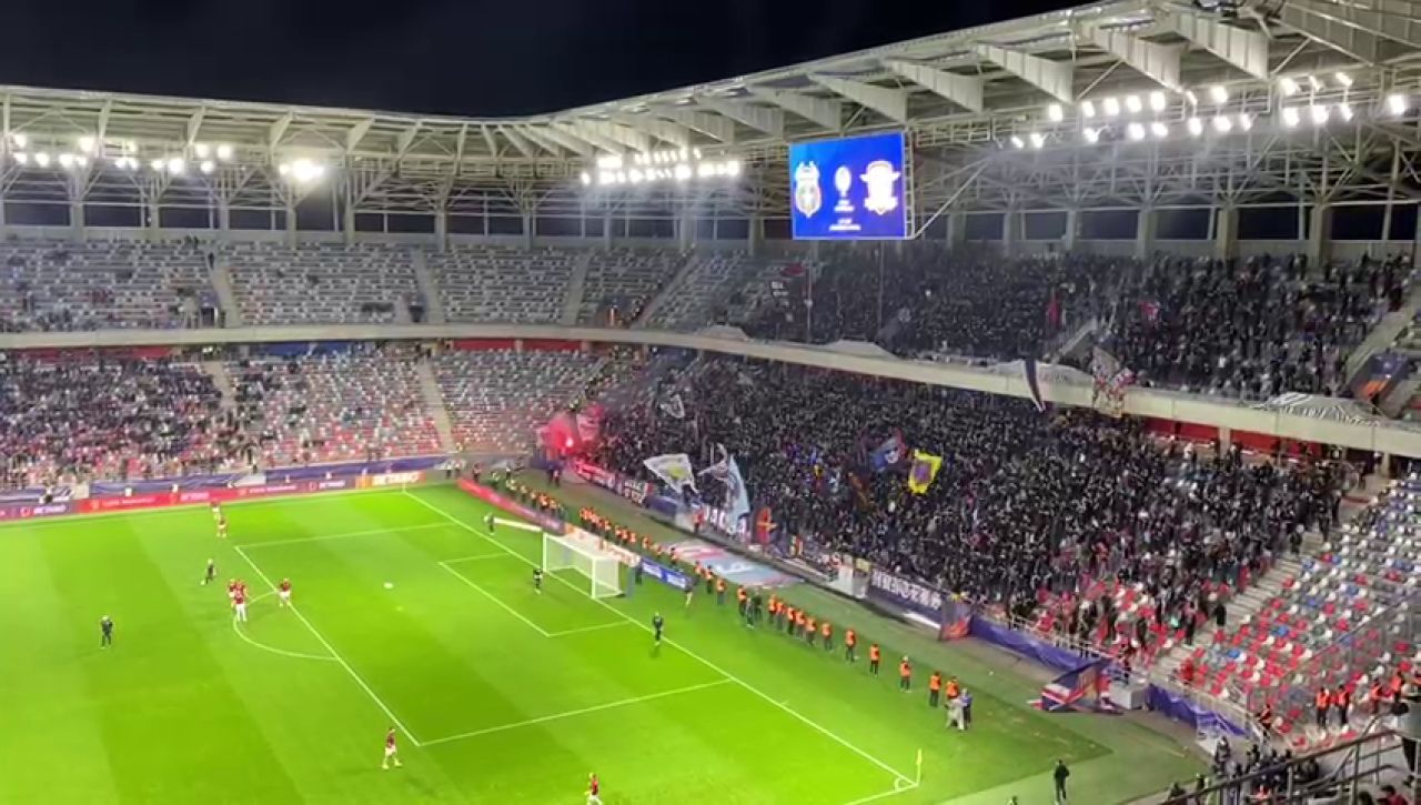 Show în tribune la CSA Steaua - Rapid București! _18