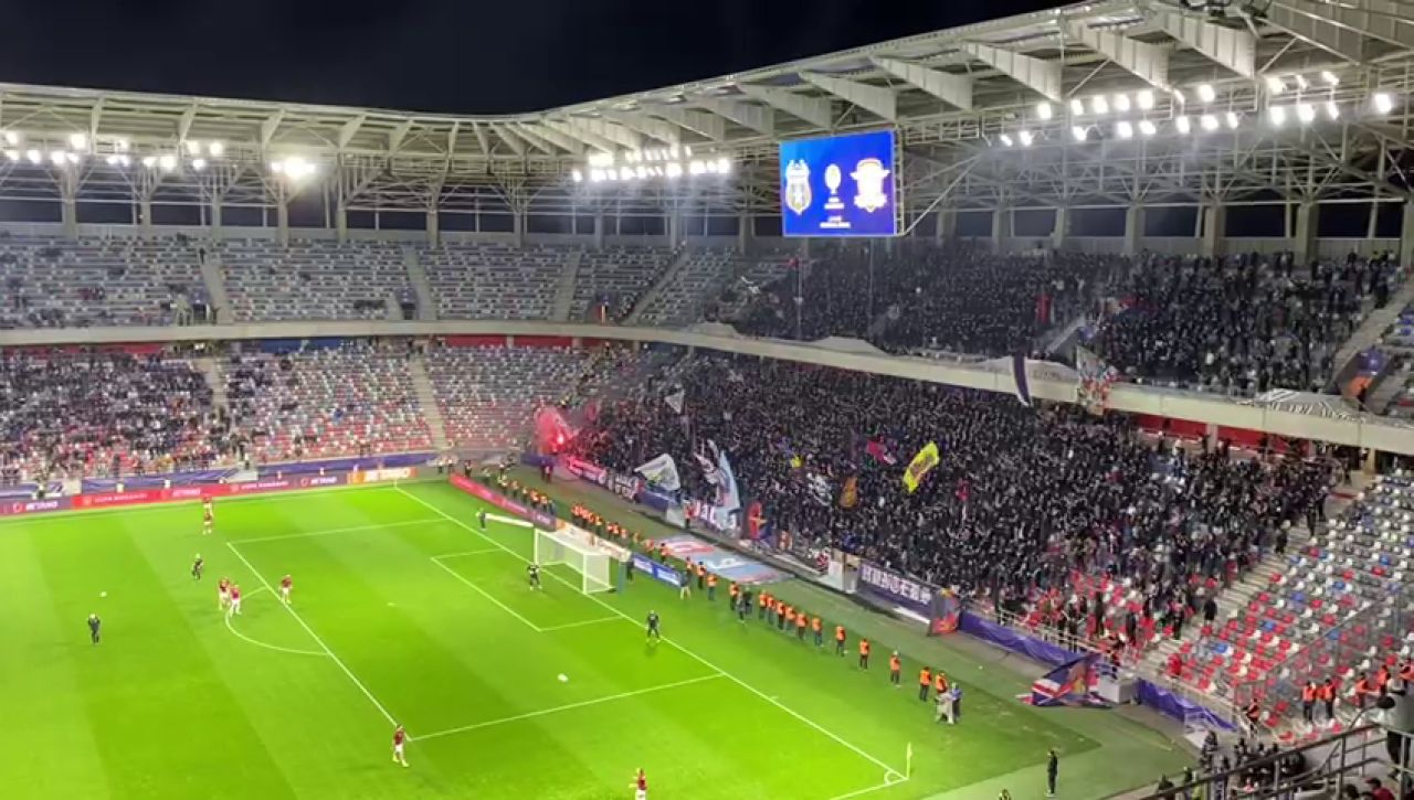 Show în tribune la CSA Steaua - Rapid București! _21