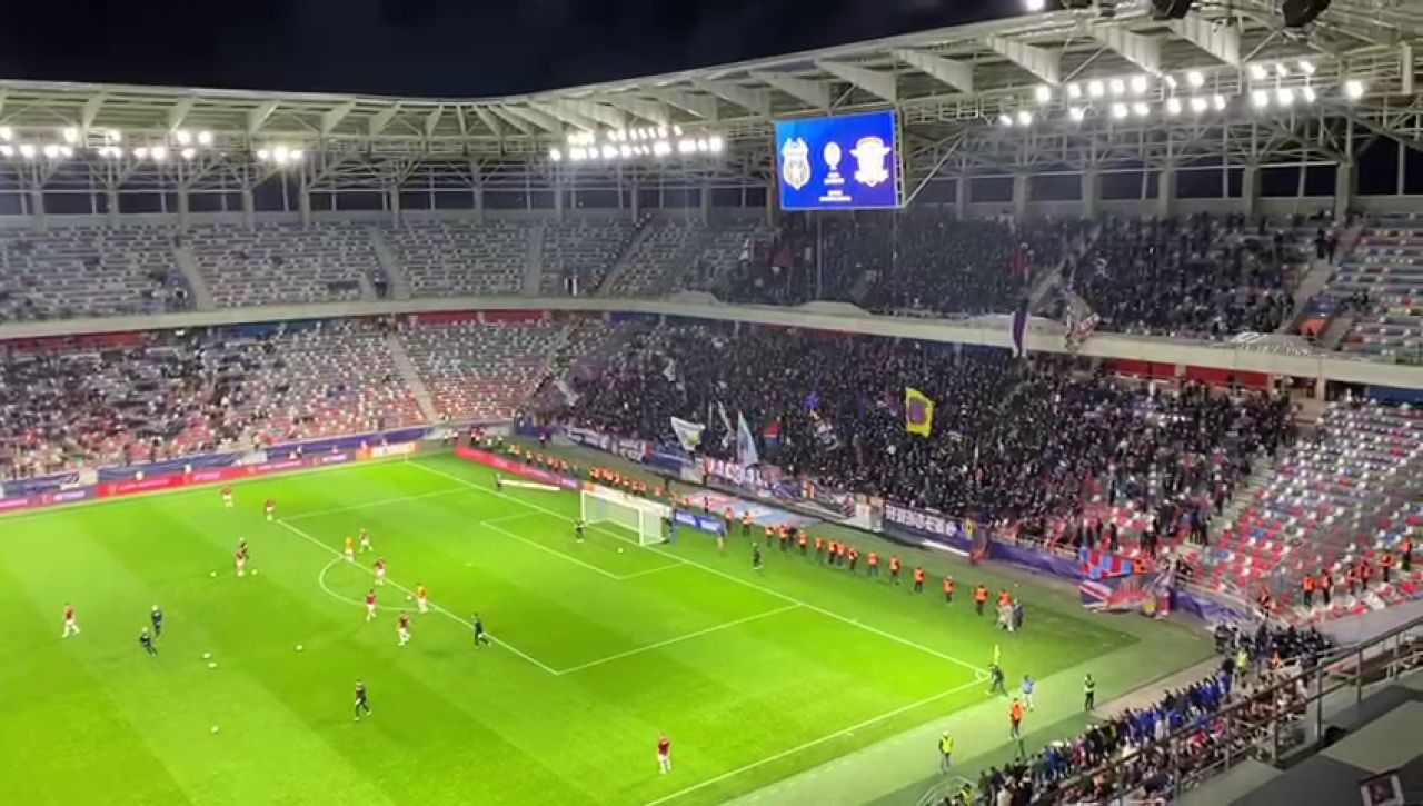 Show în tribune la CSA Steaua - Rapid București! _50
