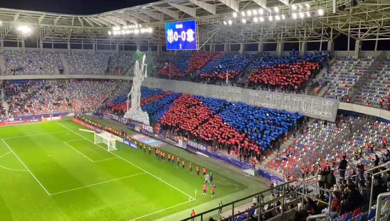 Scenografie inedită pregătită de galeria CSA Steaua la meciul cu Rapid_15